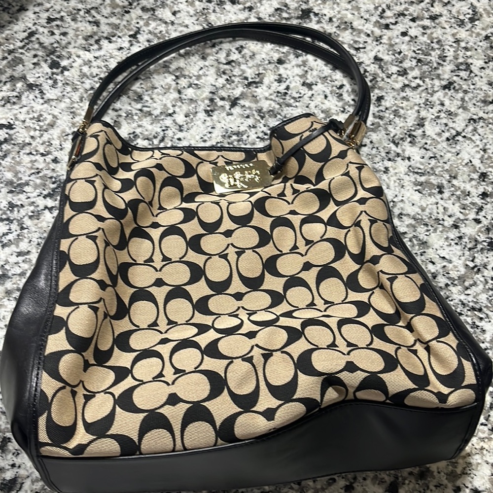 Coach Logo Shoulder Bag NWOT w Dust Bag, first quality